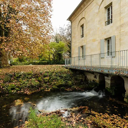 Le Domaine Du Moulin De Monjous Hotel *