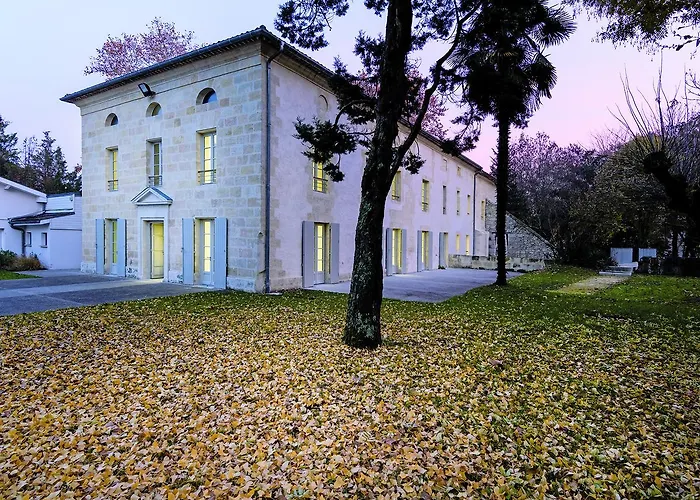 Le Domaine Du Moulin De Monjous Hotel